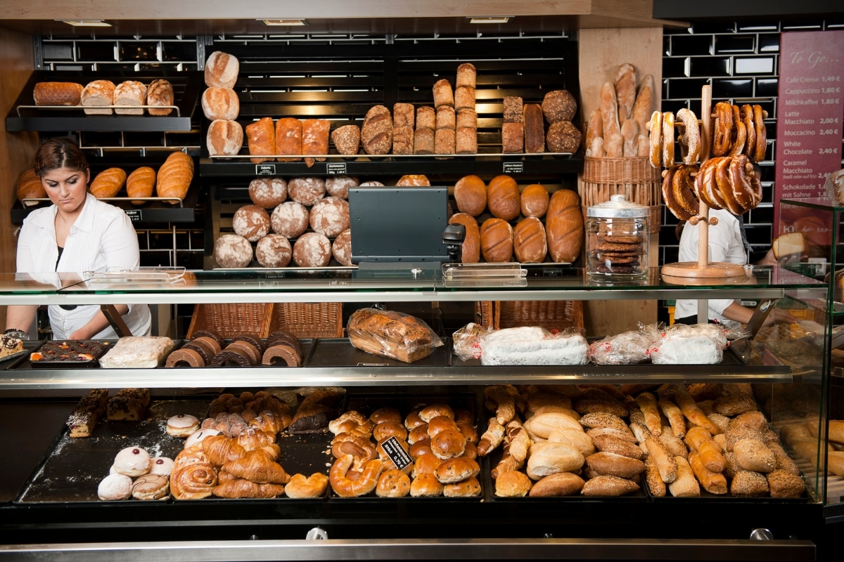 URGENT!!!! _Boulanger /Boulangère